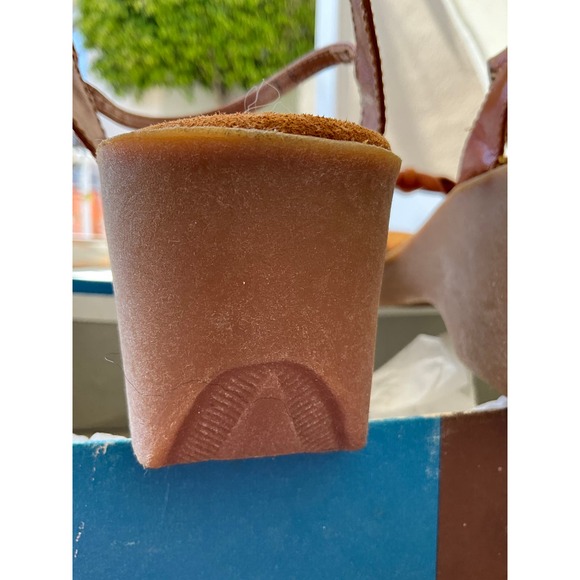 NOS ViNTaGe 70’s New In Box S.r.o. Leather Sandals 8 - Picture 6 of 14